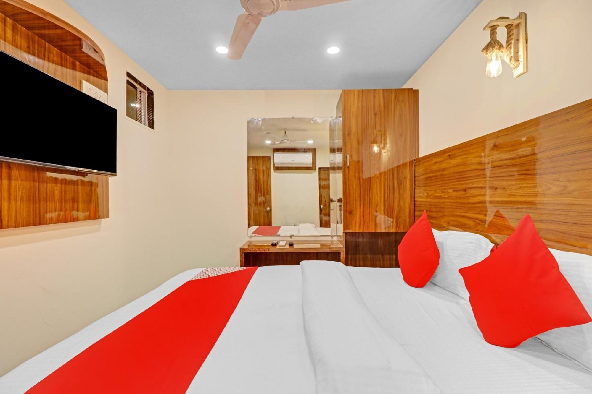 Hotel O Royal Park - Mumbai — Photos 1